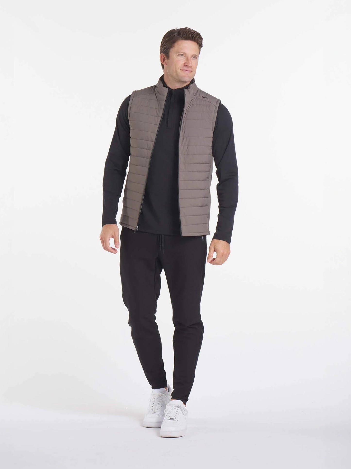 EC143. UNRL Vancouver Quilted Vest