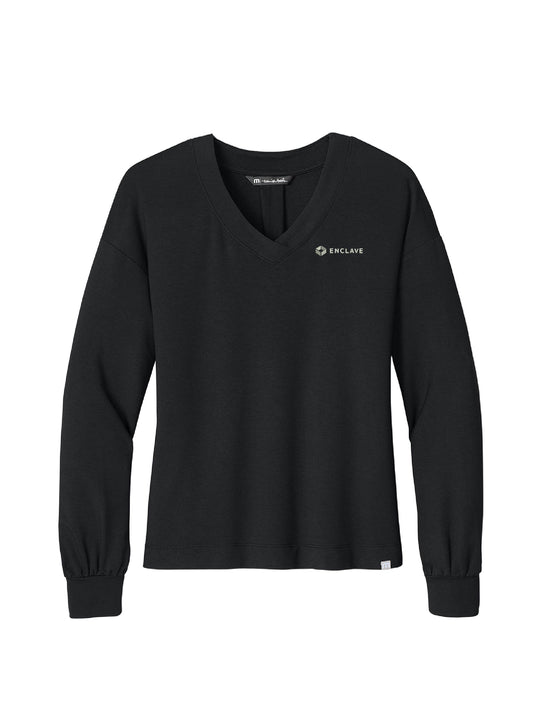 EC212. TravisMathew Women’s Long Weekend V-Neck
