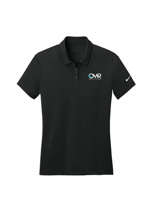 OMR101. Nike Women's Dry Essential Solid Polo